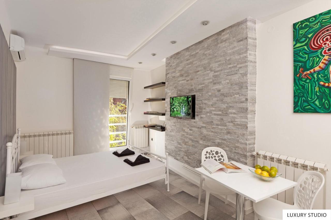 Downtown Belgrade Apartments Экстерьер фото